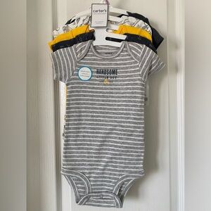Carter’s boys five piece 9month old bodysuits
